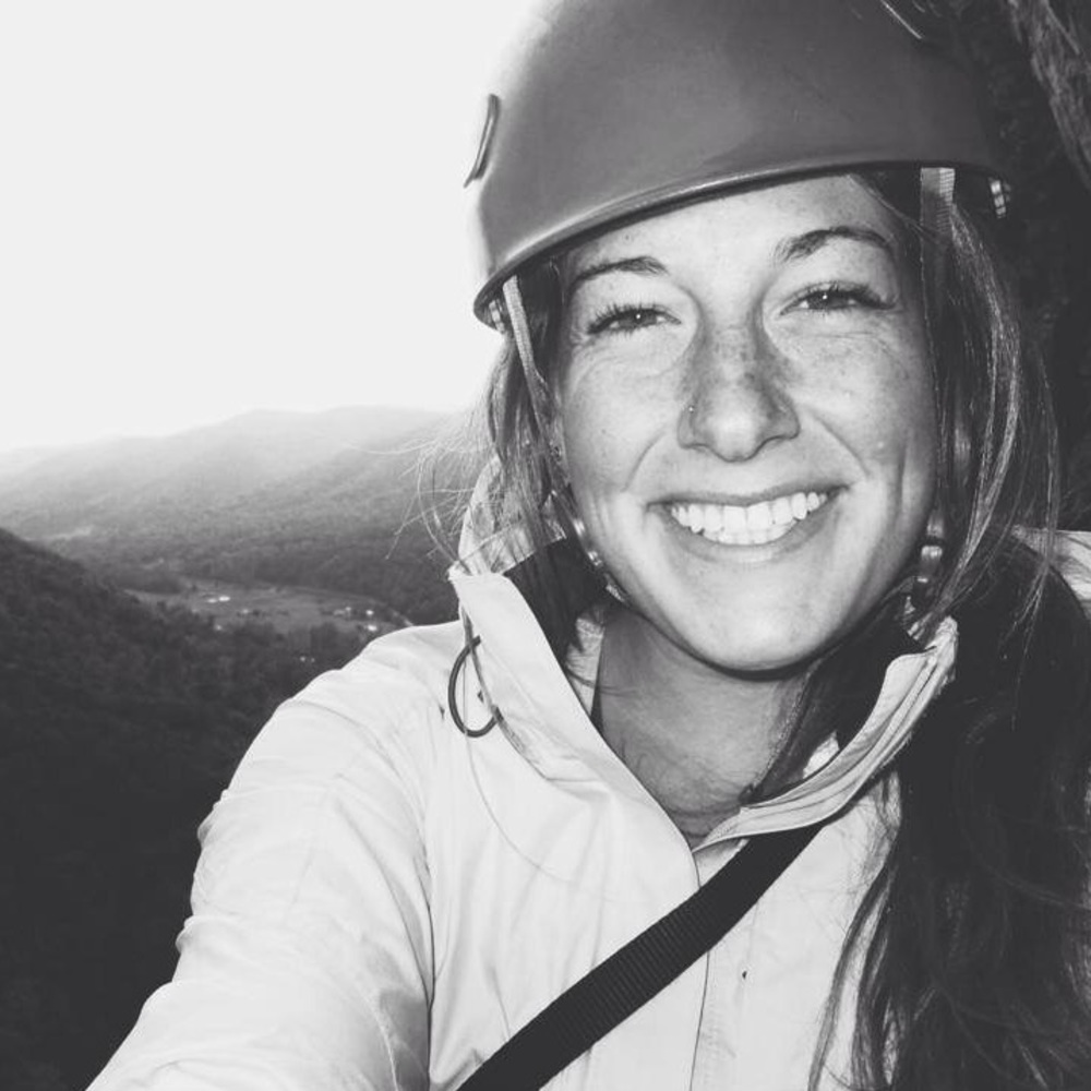 Meet your Posher, Emilie